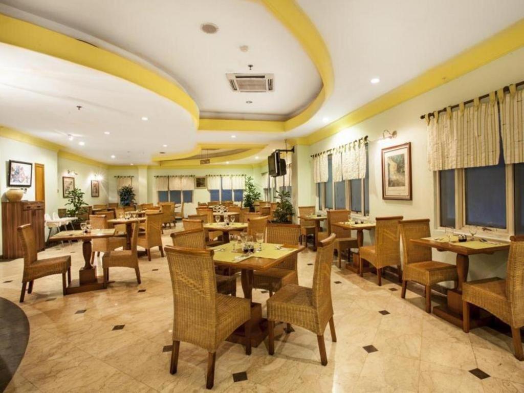 纳棱达酒店 万隆 外观 照片